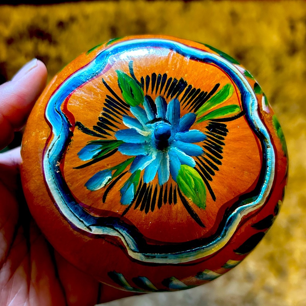 Vintage Mexico Folk Art Hand Painted Gourd Container Trinket Holder